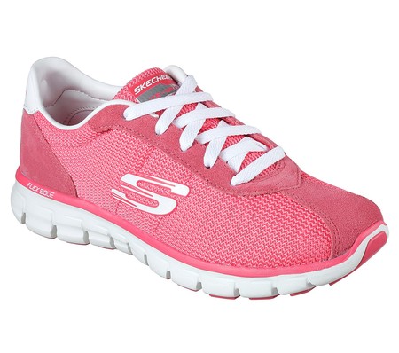 Zapatillas de entrenamiento para mujer Skeachers por 21,45 euros y envío gratis en Amazon