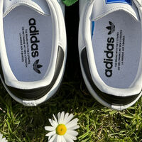 Adidas lanza las nuevas zapatillas Samba que ya se están empezando a agotar y lo mejor es su precio rebajadísimo 