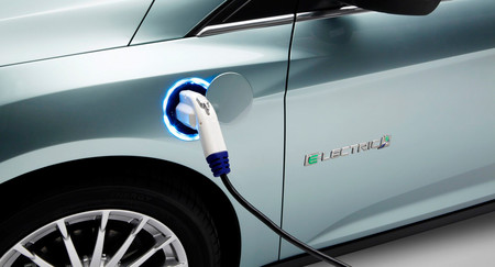 Ford podría estar preparando dos SUV eléctricos para 2023: uno similar al Edge y otro más lujoso para Lincoln
