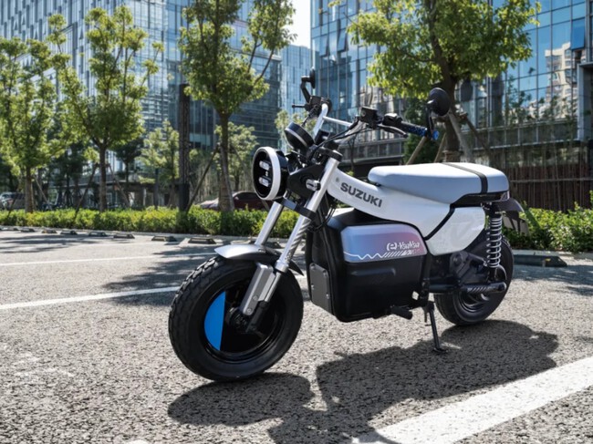 Suzuki Evan Van 1