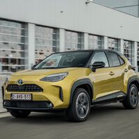 Mira la bolsa de aire central del Toyota Yaris Cross en acción: el airbag que empieza a ser tendencia en Europa