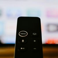 Precio de liquidación para esta tele QLED con Google TV: no llega a 120 euros 