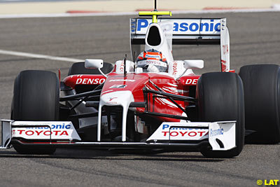 Timo Glock lidera los tiempos en Bahrein