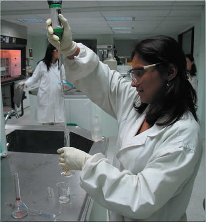 Laboratorios especializados en genética, una realidad que avanza