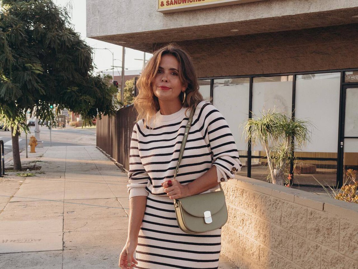 Thoughtful woman gazing into the distance