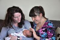 ¿La gente se entromete en tu faceta de madre/padre? La pregunta de la semana