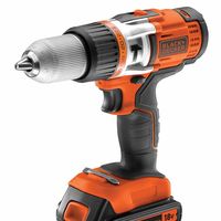 Oferta flash en el taladro percutor Black & Decker EGBHP188K-QW: hasta las 15:00 su precio será de 120,01 euros en Amazon 