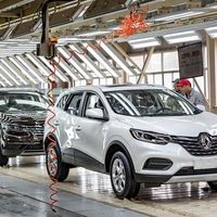 Renault cierra 2019 con una brutal caída en los beneficios y se gana el bono basura. Mientras, Nissan lucha por remontar