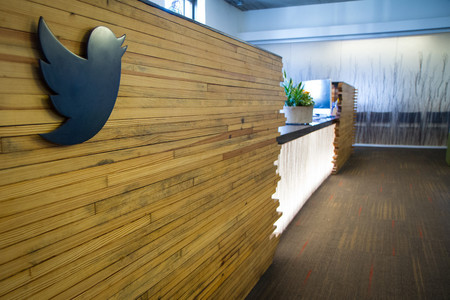 Twitter prueba a eliminar el nombre del destinatario en las respuestas para ampliar el límite de caracteres