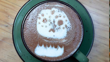 Casi nadie lo conoce en la CDMX pero tiene un pan de muerto está relleno de crema de mandarina: tiene una terraza increíble