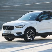 Volvo XC40: Precios, versiones y equipamiento en México