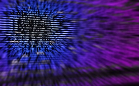 Usan una versión fraudulenta del lector de pantalla de Windows para extraer información sensible de empresas tecnológicas