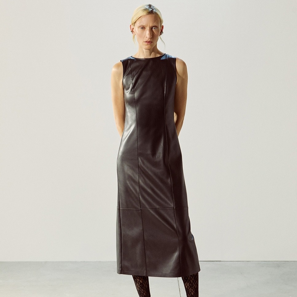 Vestido midi efecto piel Sfera