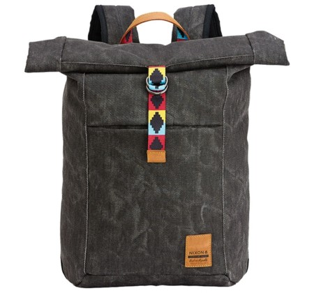 Con la mochila de Andrew Reynolds a cuestas