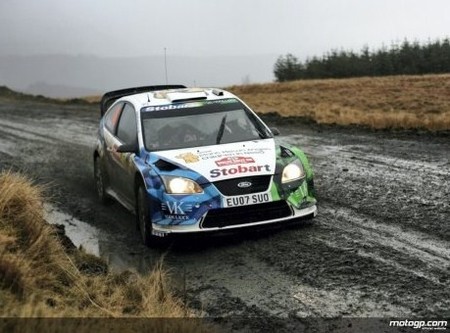 Valentino Rossi finaliza duodécimo en el Rally de Gales