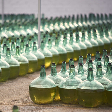 La historia del vino Dorado de Castilla: de bebida de los Reyes Católicos a tesoro recuperado de la DO Rueda 