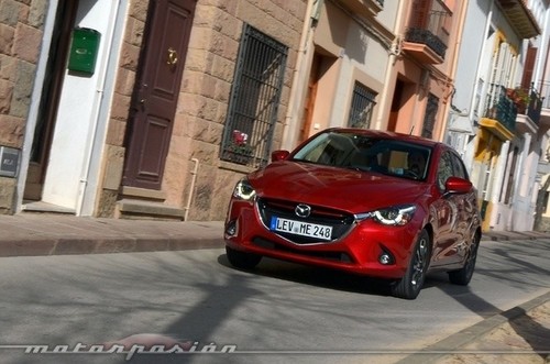Mazda2 2015, toma de contacto