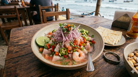 Cómo hacer Ceviche de pescado y camarón con la receta de la chef Susana Palazuelos  