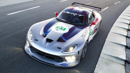 SRT Viper GTS-R debuta en pista