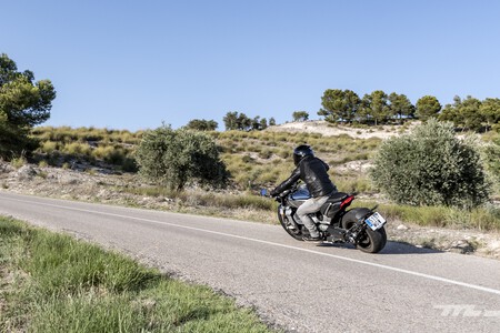 Triumph Rocket 3 R 2023 Prueba 028