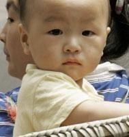 Venta de bebés en China, toda la familia es cómplice