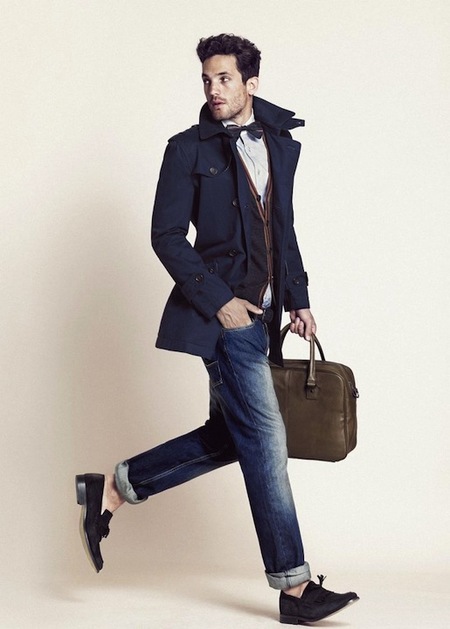 H.E. by Mango nos ofrece un preppy mucho más discreto, ideal para empezar el mes de Septiembre
