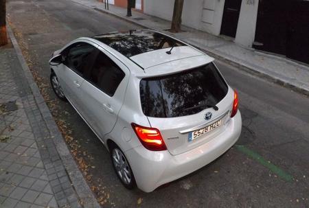 Toyota Yaris hybrid 2015