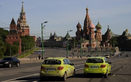 Mercedes-Benz-F-Cell-World-Drive-5