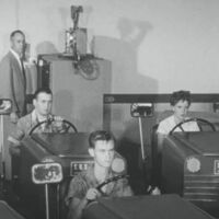 En la década de 1950 EEUU necesitaba que la gente aprendiera a conducir pero faltaban recursos, así que inventaron el 'Gran Turismo' analógico