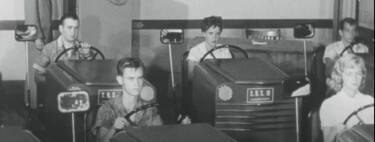 En la década de 1950 EEUU necesitaba que la gente aprendiera a conducir pero faltaban recursos, así que inventaron el 'Gran Turismo' analógico