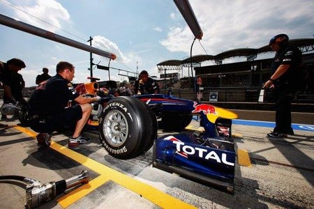 Continúan las dudas sobre la flexibilidad del alerón delantero de Red Bull