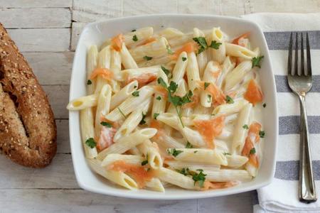 Penne Rigate con salmón y crema de queso