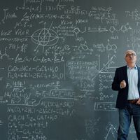 Ante la falta de profesores en Madrid, la Comunidad exige al Gobierno que permita a los jubilados y a los estudiantes trabajar