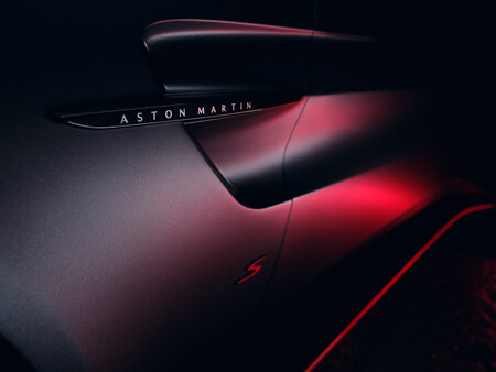 Aston Martin Vantage S