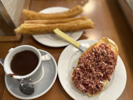 Desayuno En Cafeteria Don Pepe