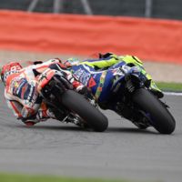 Valentino Rossi vs Marc Márquez, un duelo bonito y (¡por fin!) limpio y pacífico