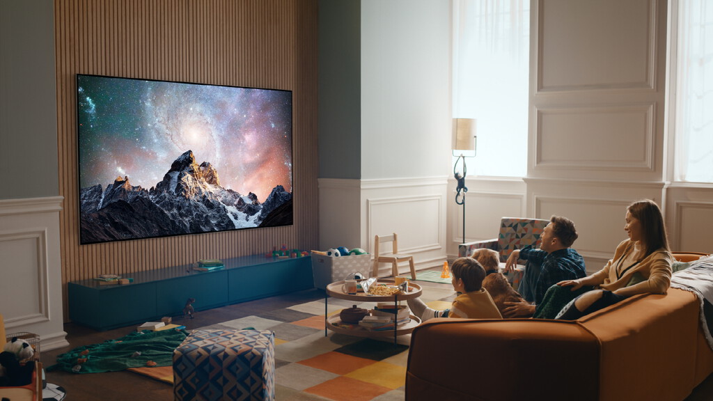 LG tiene la smartTV OLED más grande del mundo: serie evo G2 para 2022 de 97 pulgadas, diseño sin marcos y un modo para jugar a oscuras