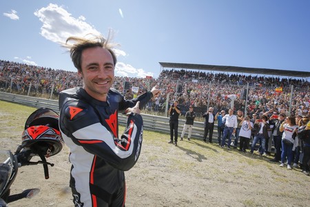 Aaea5b16 F295 4a1e 9dd6 35563b7e319f