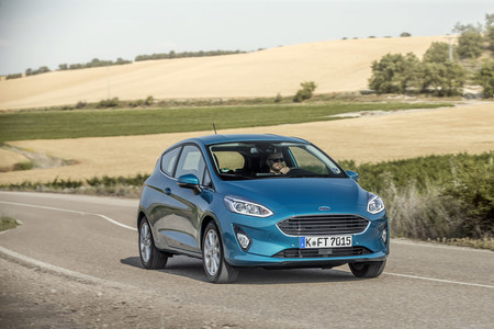 Ford Fiesta 2017, prueba contacto