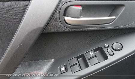 Mazda3 1.6 CRTD 115 cv elevalunas eléctricos delanteros