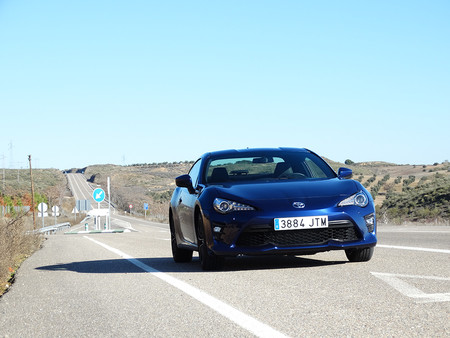 Autovía Prueba Toyota Gt86 Exteriores