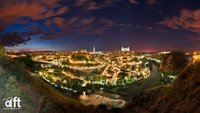 Inusual panorámica nocturna de Toledo