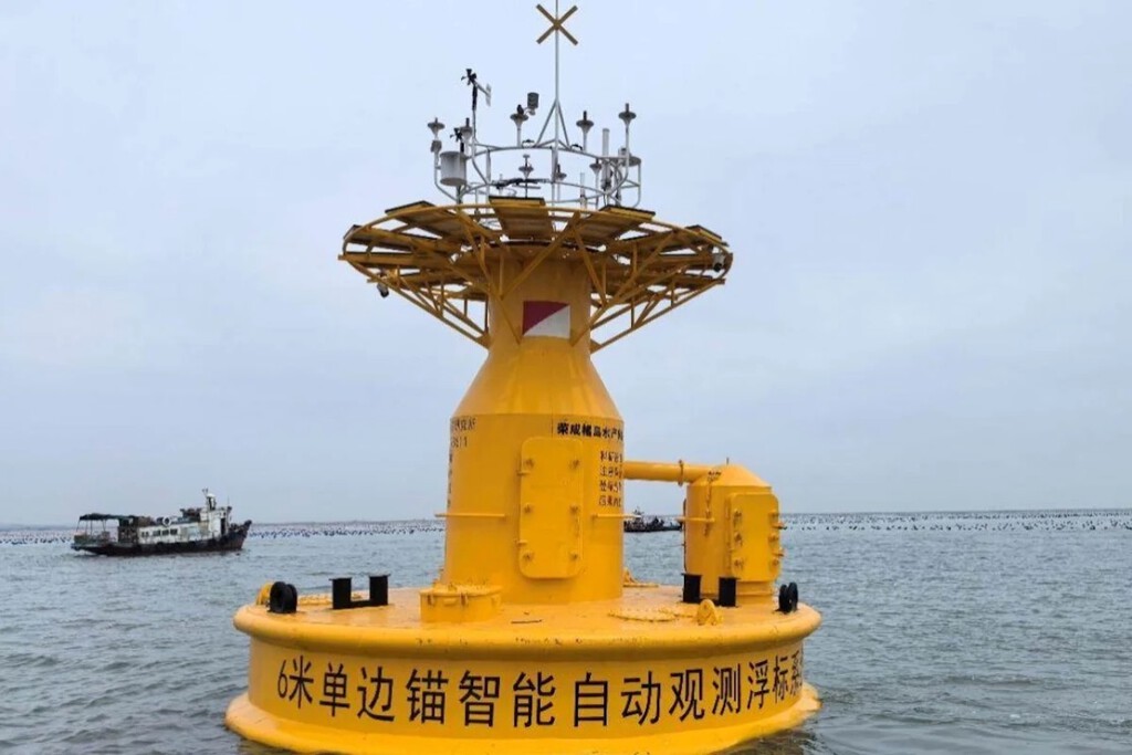China está lanzando boyas gigantes al mar que son auténticos "pequeños" centros de datos fortificados. A Corea no le va a gustar