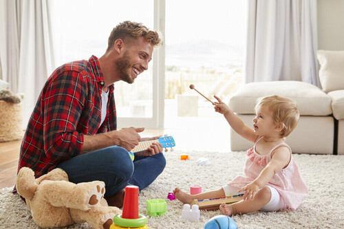 Los cinco cambios que suceden en el cerebro de los hombres tras convertirse en padres