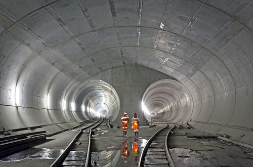 Las impresionantes cifras del Túnel de San Gotardo