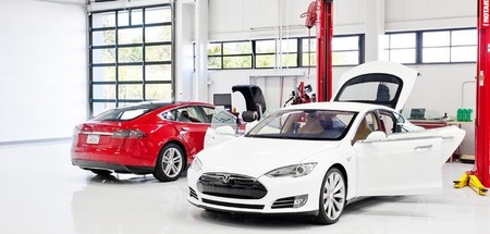 Tesla Model S en taller oficial