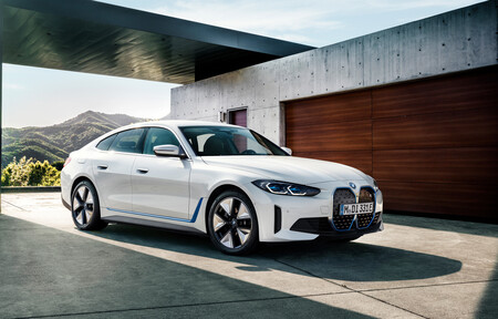 BMW i4 eDrive35 2023