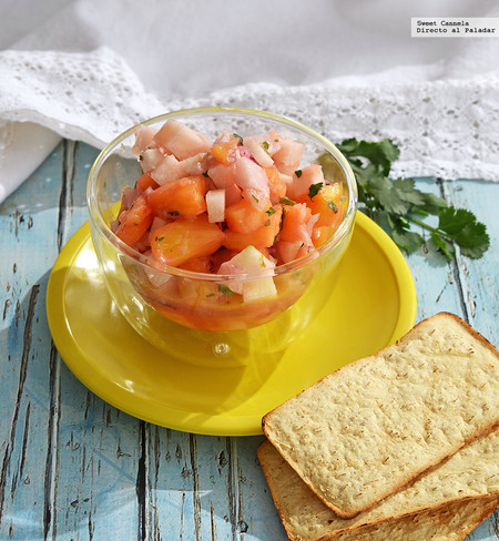 Ceviche de jícama y piña con hierbabuena. Receta para Semana Santa