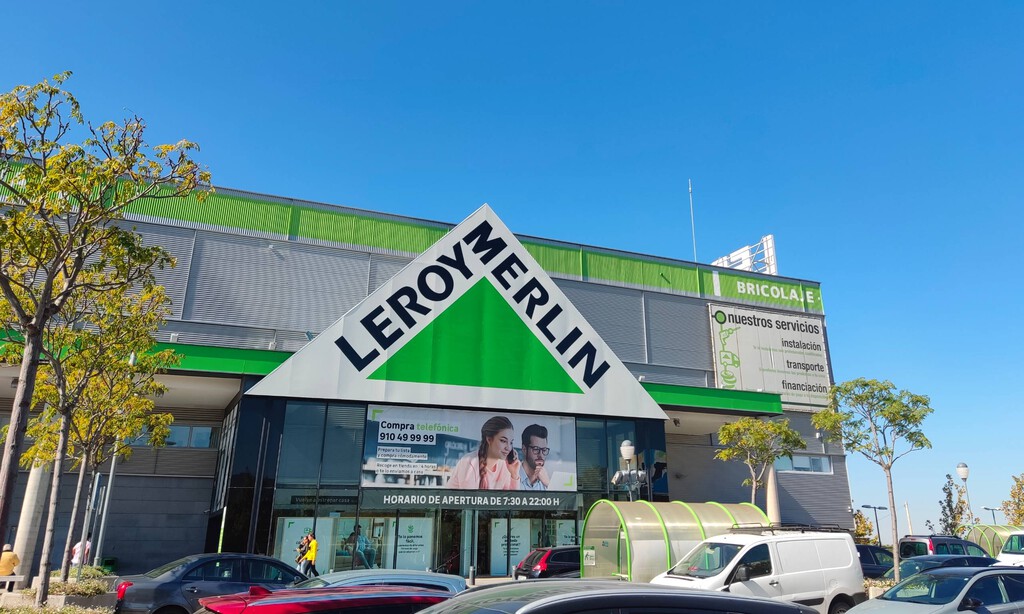 El outlet de Leroy Merlin liquida la estufa perfecta para tu salón. Sin humos y se instala en 15 minutos 