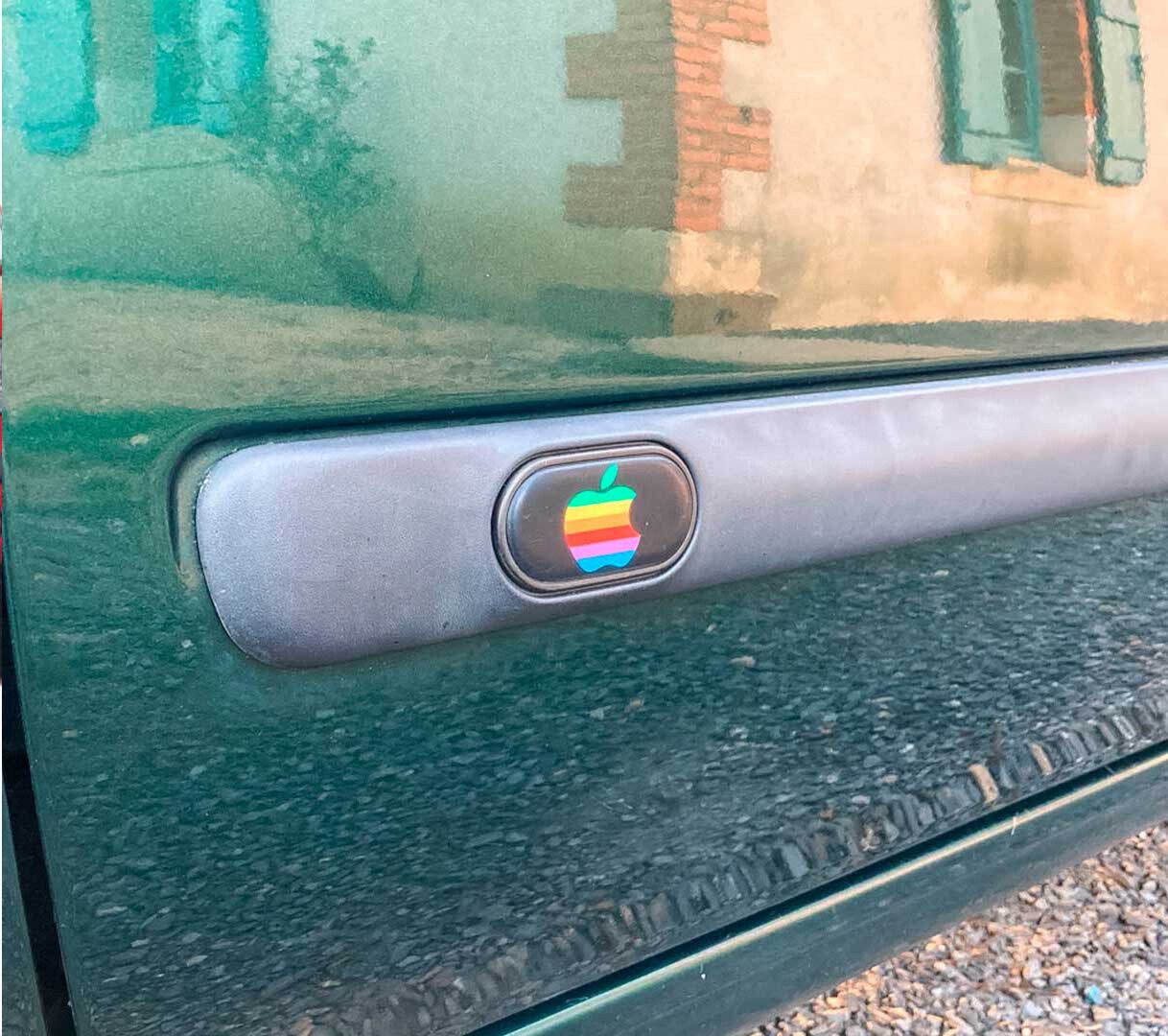 Apple lleva prometiendonos un auto desde 2014. Se nos olvidaba que tenían uno desde 1996
